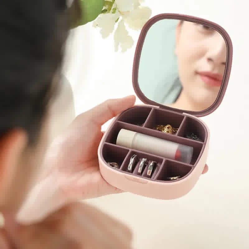 Mini Portable Travel Cosmetic and Jewelry Storage Box with mirror