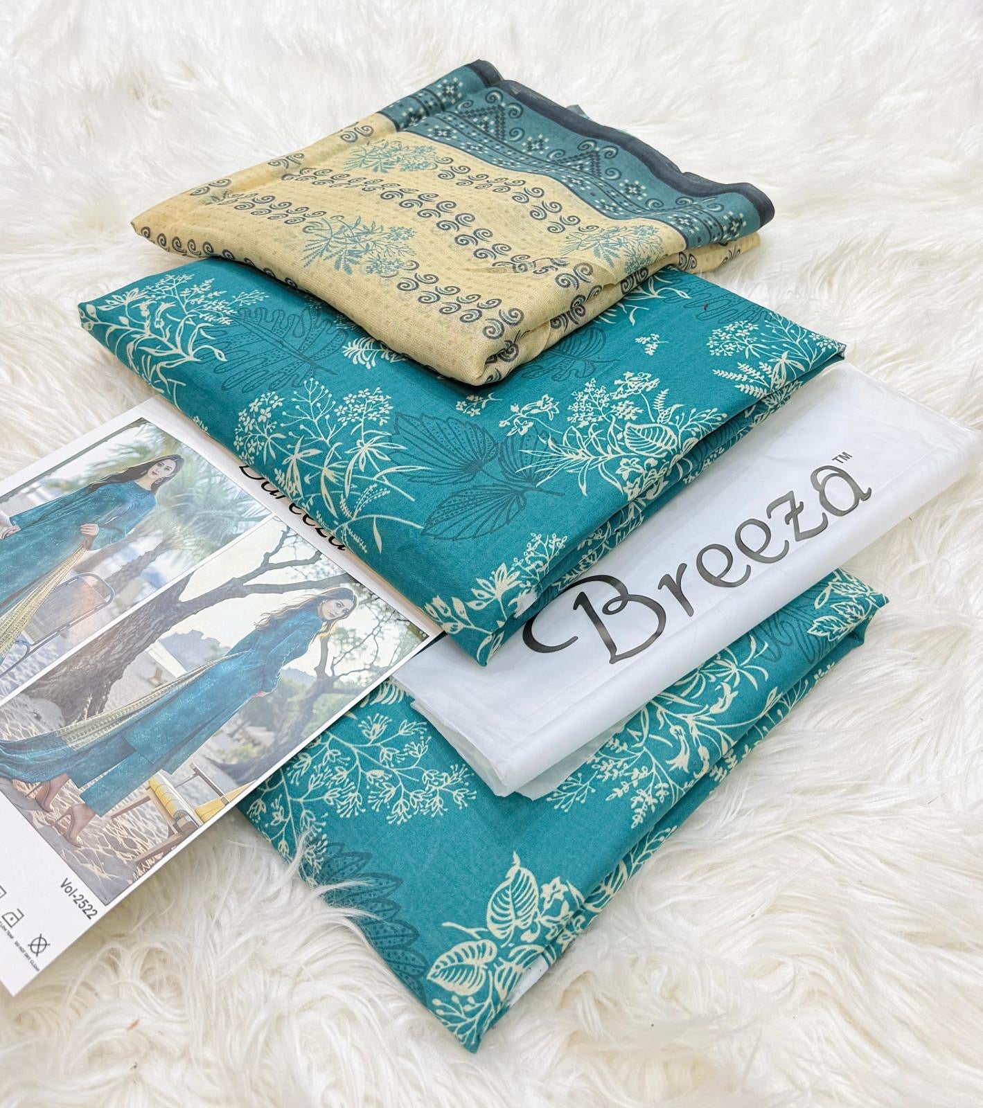 Breeza (Unstitched)
Premium 3-Piece Lawn Suit Summer Collection