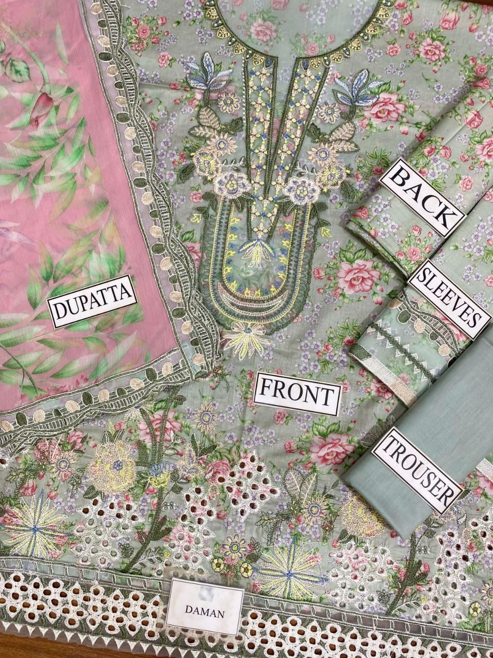 IZNIK: Design code: SFL-07 (unstitched)