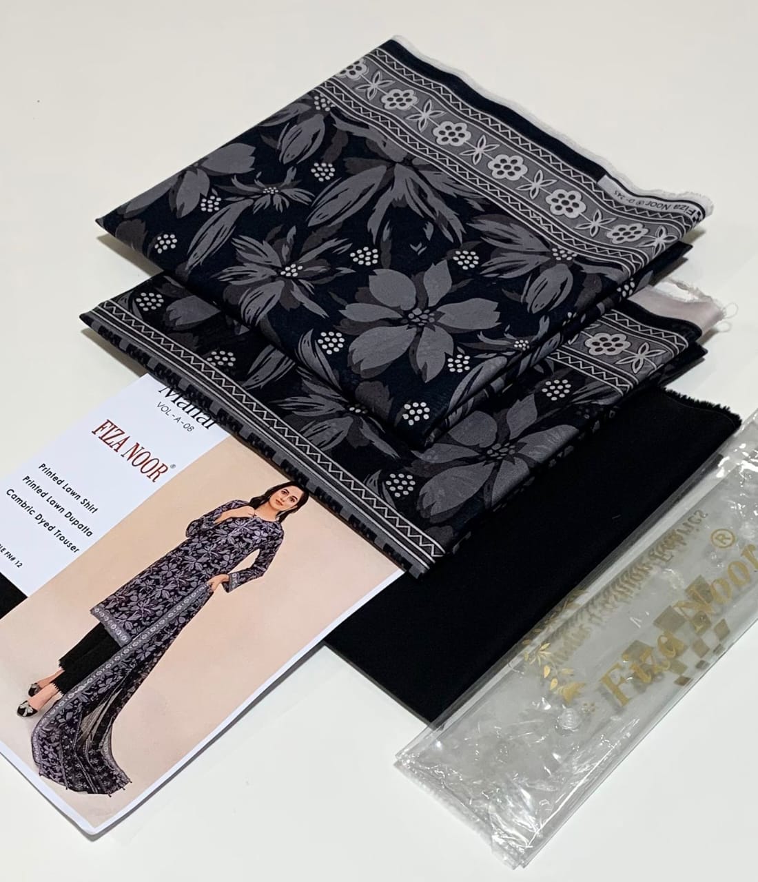 FIZA NOOR lawn 3-piece unstitched Suit