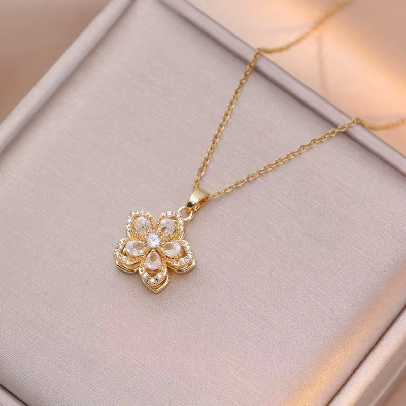 Rotatable Pink Flower Necklace